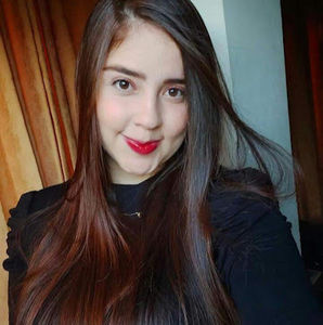 Meet your Posher, Erika paola